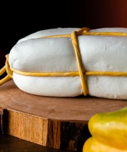 caciocavallo intero